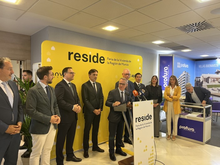 inaugura Reside 25